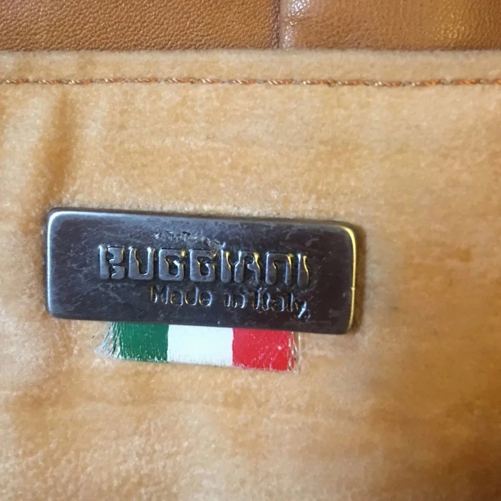 Host Pick: BUGGIANI Italian Leather Shoulder Handbag - $65 - Picture 5 of 10